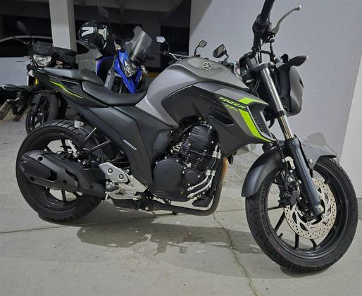 YAMAHA FZ25 FAZER ABS 